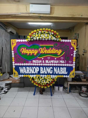 Papan Bunga di Summarecon Serpong 